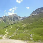 Apartment 6 Pers. Face Aux Pistes, Balcon Sud, Tv, Cuisine Equipee, Ski-in/ski-out, - Fr-1-404-78 *