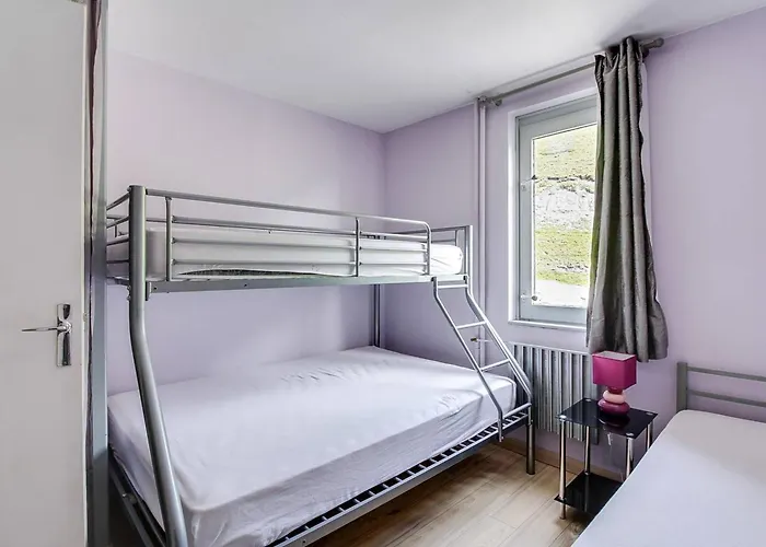 6 Pers. Face Aux Pistes, Balcon Sud, Tv, Cuisine Equipee, Ski-in/ski-out, - Fr-1-404-78 Apartment