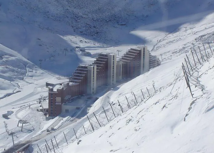 6 Pers. Face Aux Pistes, Balcon Sud, Tv, Cuisine Equipee, Ski-in/ski-out, - Fr-1-404-78 Apartment